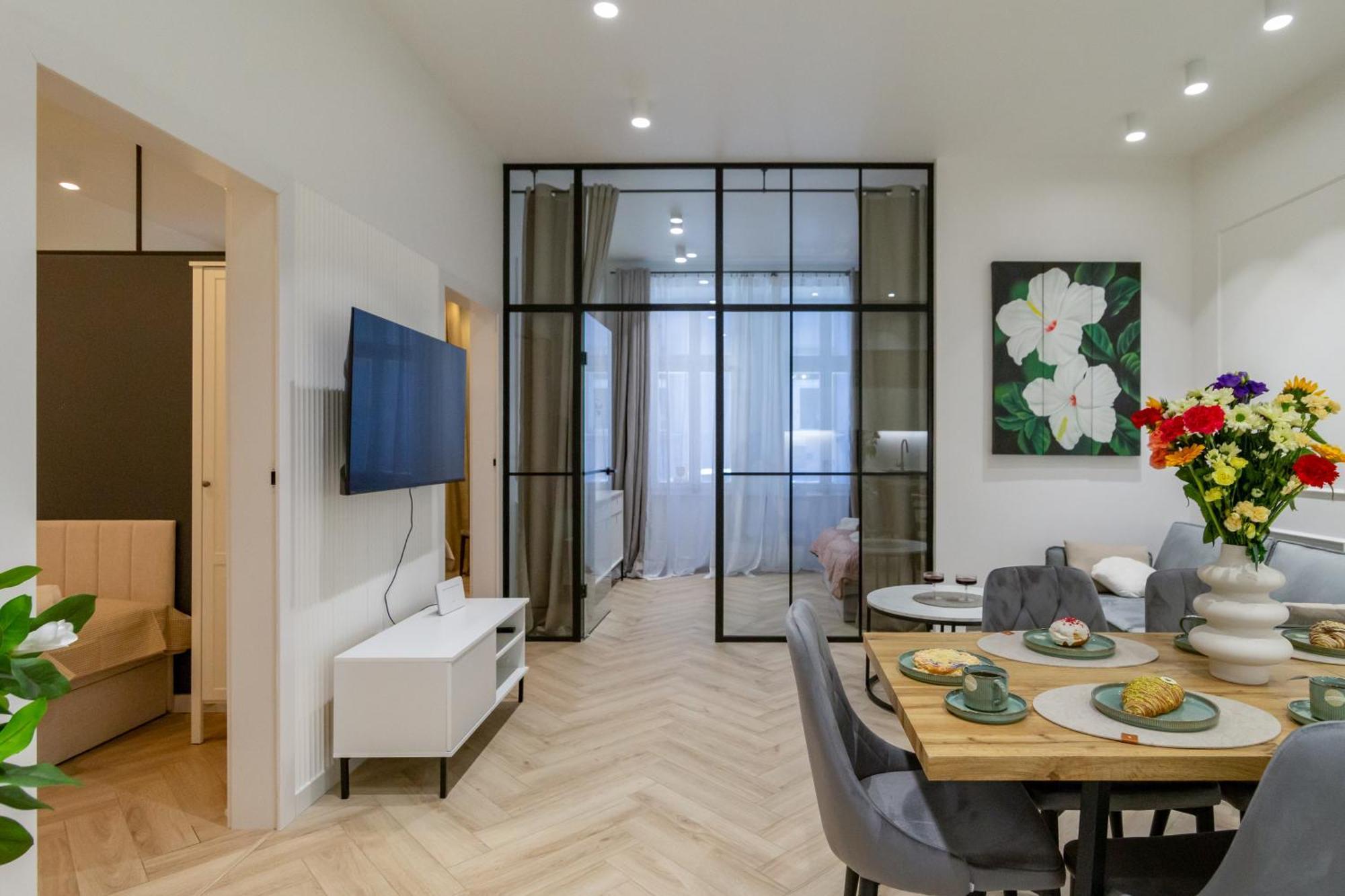 White Magnolia 4 Bedroom Premium And Parking